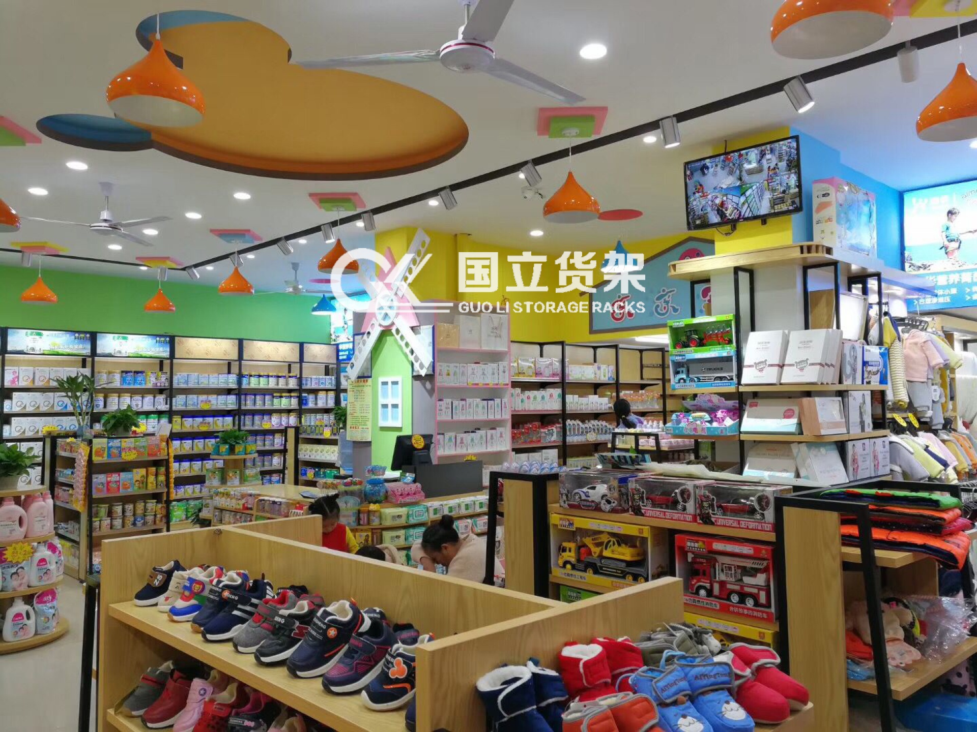 國立貨架母嬰店客戶案例展示